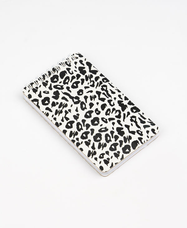 ِAnimal Print – A6 Wire Notebook Collection96 Wire-Bound Pages, Hardcover & Portable - Borg El Arab Press